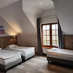 Nowa Holandia Hotel