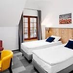 Hotel Nowa Holandia