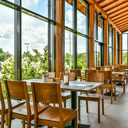Hotel Nowa Holandia