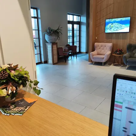 Nowa Holandia Hotel