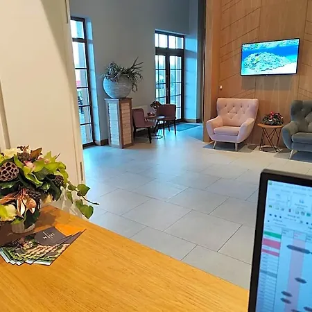 Otel Nowa Holandia 3*