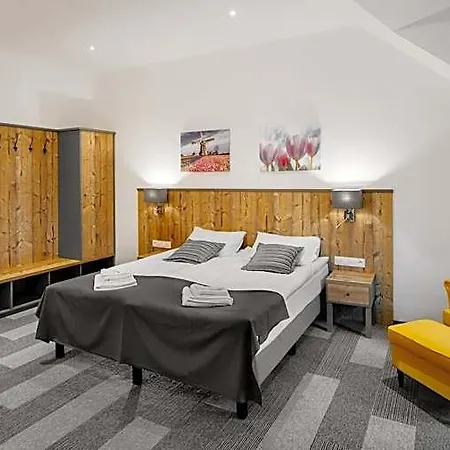 Nowa Holandia Otel