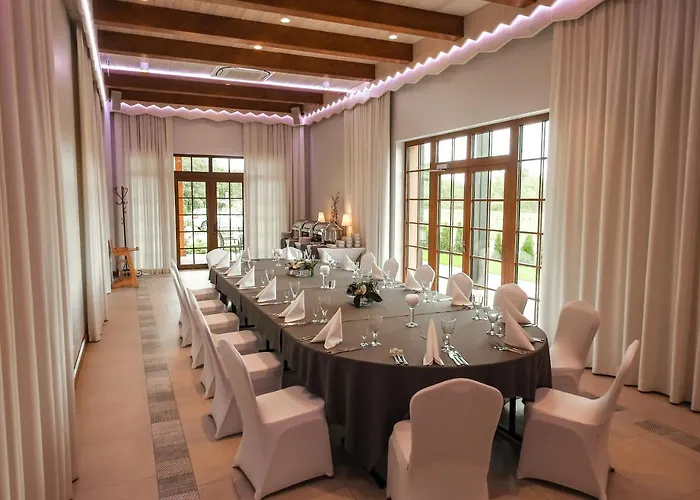 Hotel Nowa Holandia 3*